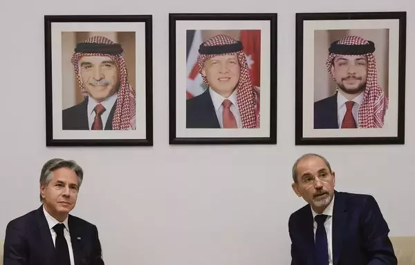 US Secretary of State Antony Blinken attends a meeting with Jordanian Foreign Minister Ayman Safadi on November 4, during a day of meetings in Amman about the ongoing Israel-Hamas conflict. [Jonathan Ernst/Pool/AFP]