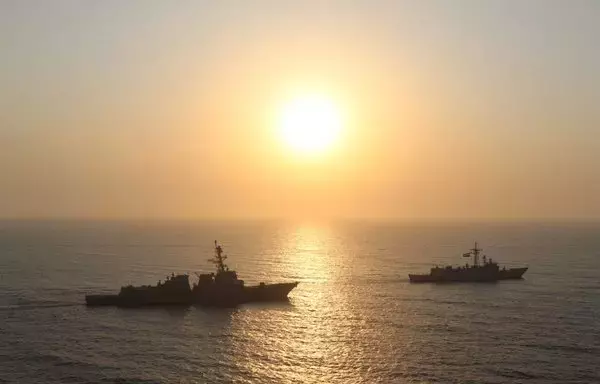 Egyptian Navy frigate ENS Alexandria and the guided-missile destroyer USS Thomas Hudner sail together during a combined patrol in the Red Sea in October. [US Navy]