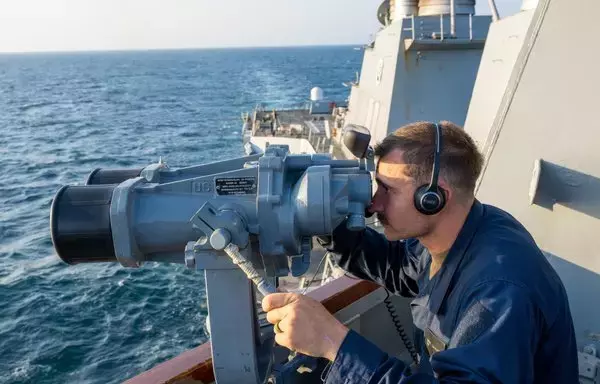 USS Mason sailors stand watch during Operation Prosperity Guardian in the Red Sea, on January 3. [US Navy]